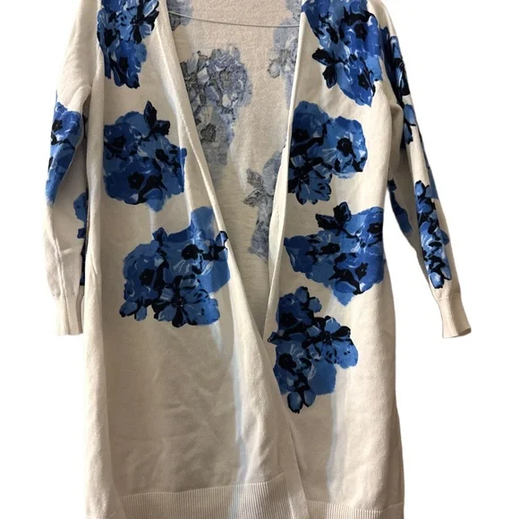 Hannah Blue Floral Cardigan - Picture 3 of 8